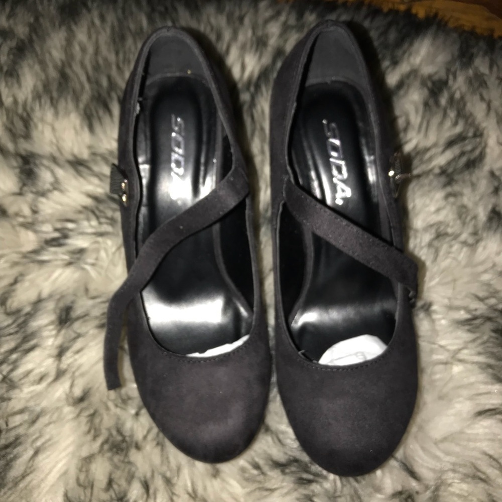 ⚠️Women wedges size 7 1/2⚠️